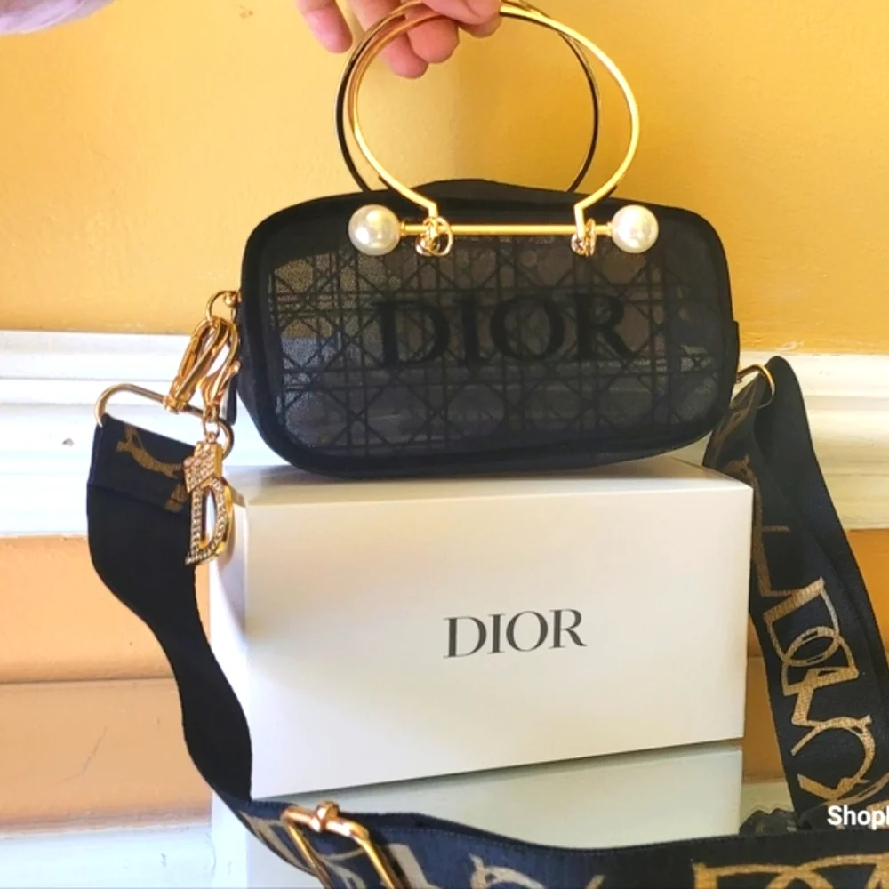 Dior Black and Gold Women's Bag